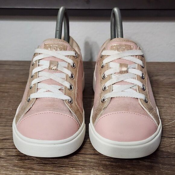Ugg Calix Youth Shoes Size 2 Pink - Picture 2 of 8